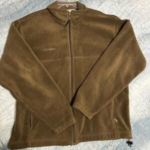 11. Columbia Men's Coffee Brown Fleece Jacket